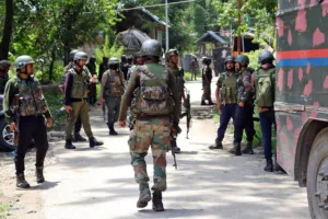 2 terrorists killed, 5 security forces personnel injured in Kulgam encounter