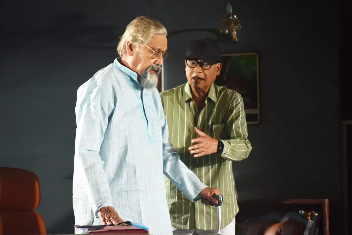 Ek Peyala Coffee rekindles the Bengali theatres after three decades