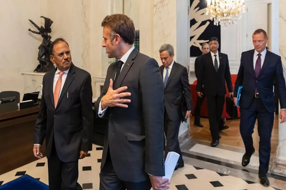 NSA Doval meets French President, DG of the French Defence Procurement Agency, Foreign Minister