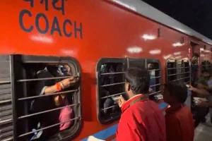 Special train departs from Chennai Central with stranded passengers after Bagmati Express collision