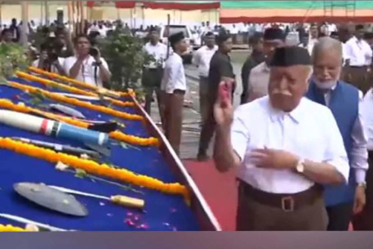 RSS Chief Mohan Bhagwat performs ‘Shastra Pooja’ at annual Vijayadashami programme in Nagpur