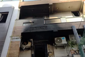 Two dead, 4 injured in house fire in Shahdara