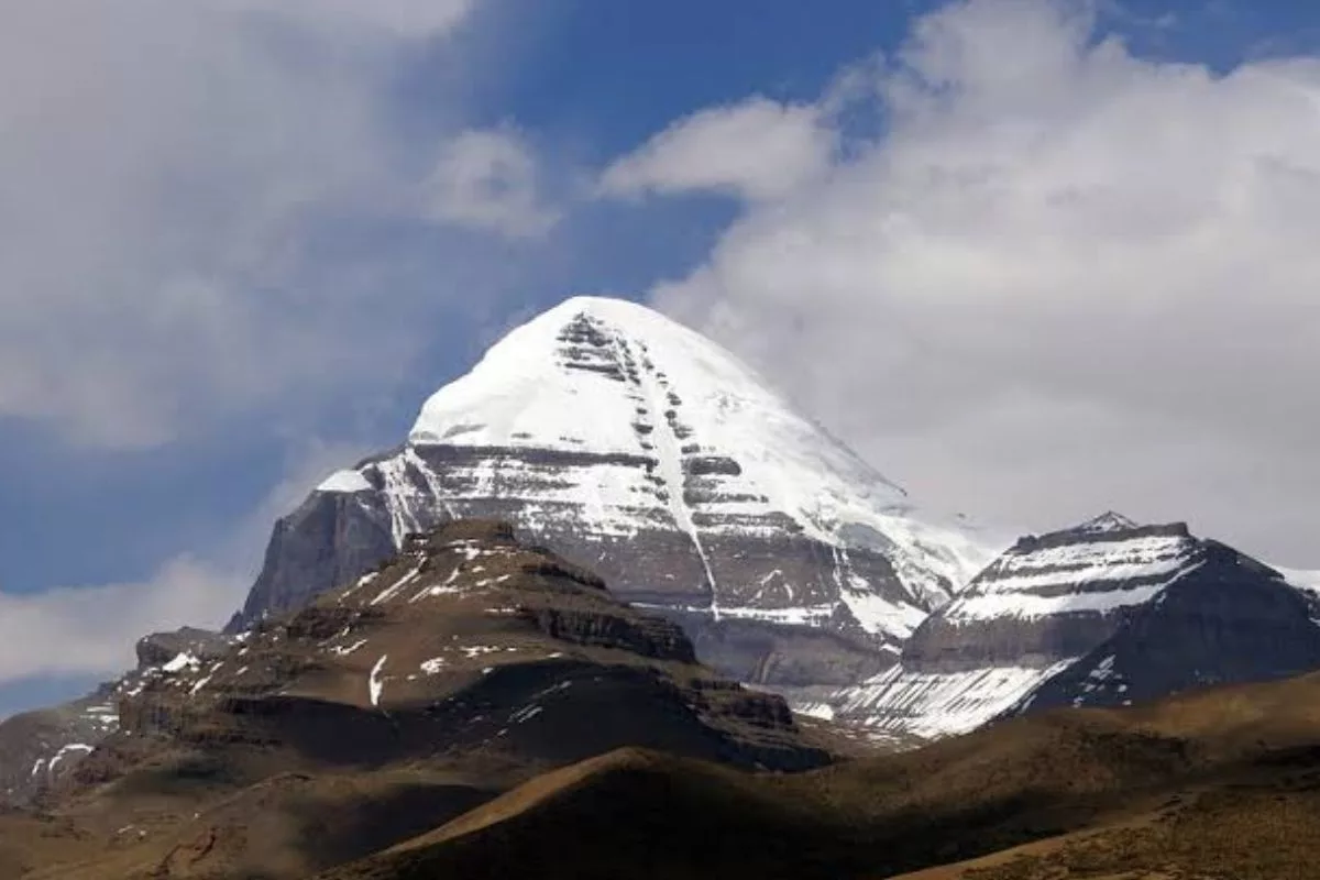 Uttarakhand resumes historic aerial Kailash Mansarovar pilgrimage after a 4-year hiatus