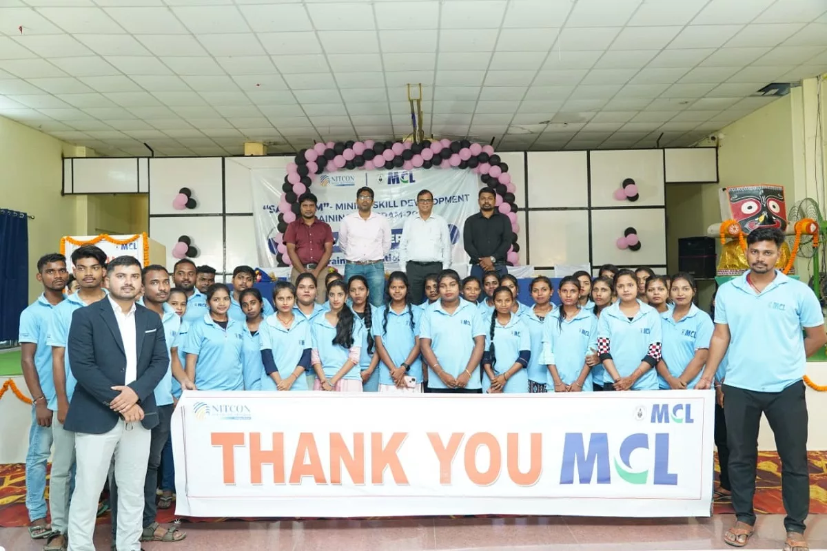 289 students skilled under MCL’s CSR initiative bag placement