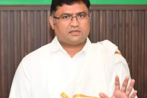 Former Sirsa MP Ashok Tanwar back in the Congress fold