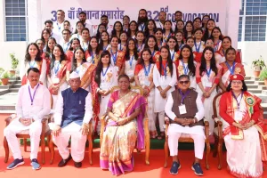 President Murmu exhorts educated youths to imbibe qualities of high integrity and character to others