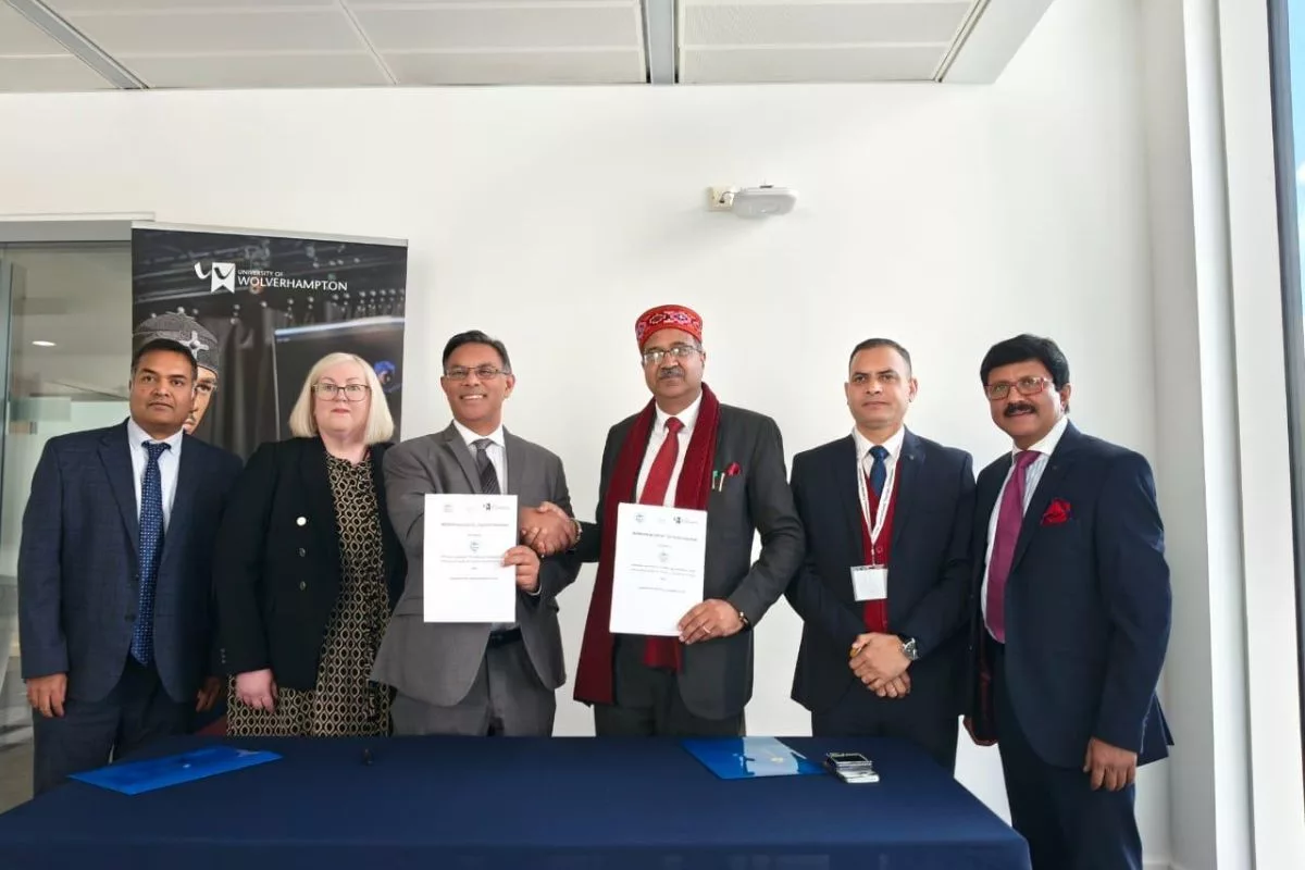 HP Central University Signs MoU with University of Wolverhampton, England