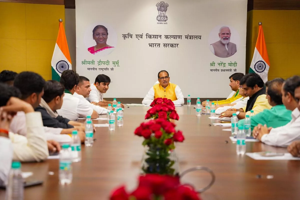 Shivraj Chouhan meets farmer bodies for policy initiatives