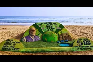 Pralhad Joshi shares Sudarsan Pattnaik’s sand art honoring 200 GW RE milestone