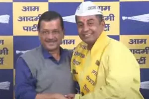 Former BJP MLA and Purvanchali leader Anil Jha joins AAP