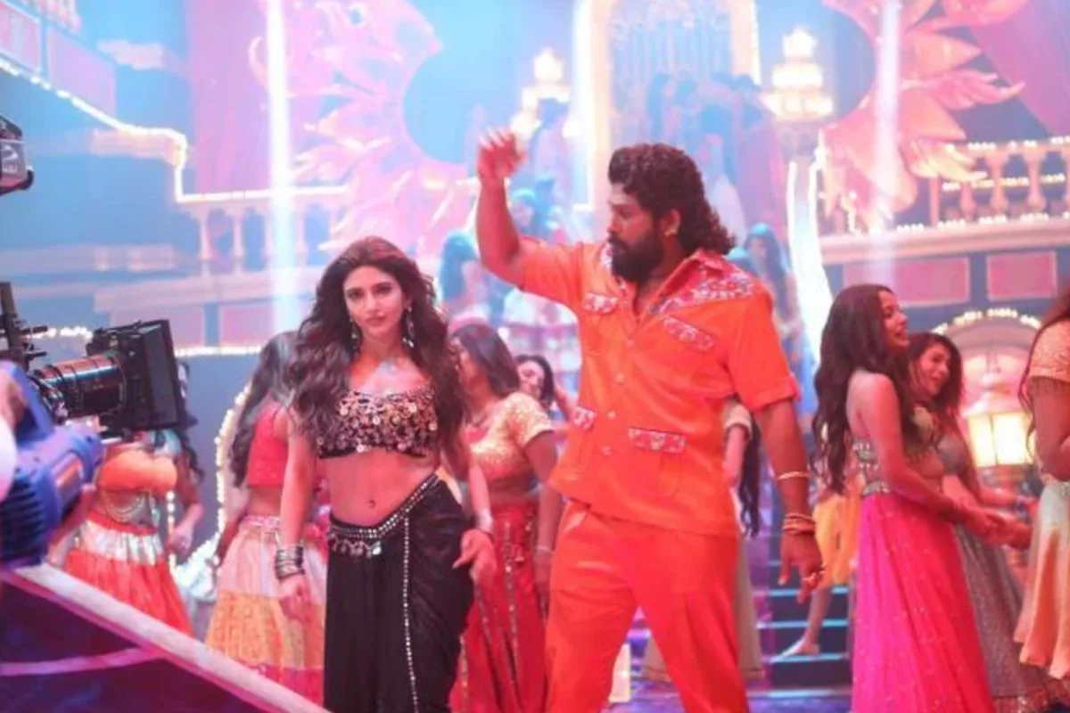 ‘Pushpa 2’ LEAKED pics: Allu Arjun and Sreeleela star in the sizzling special song; fans react