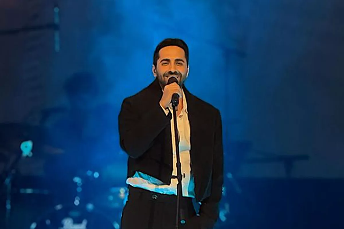 Ayushmann Khurrana stops NYC concert mid-way after fan throws dollars at him