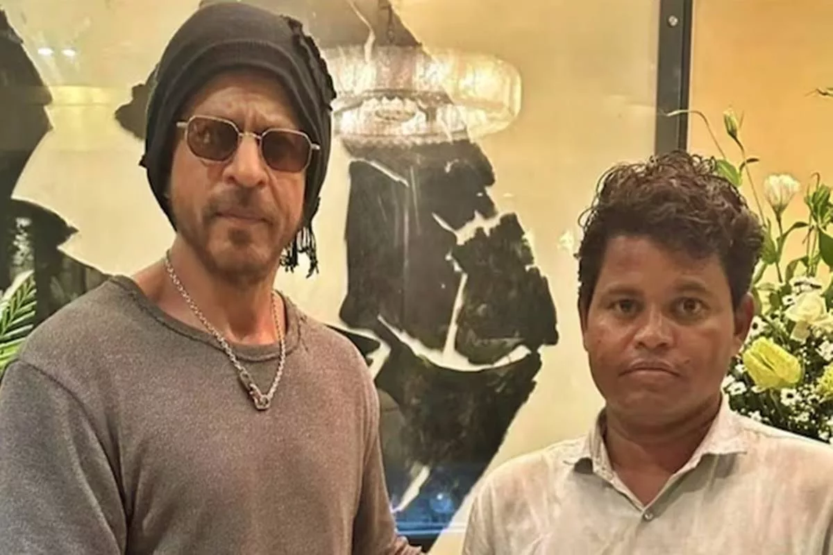 Shah Rukh Khan meets Jharkhand fan after 95-day wait