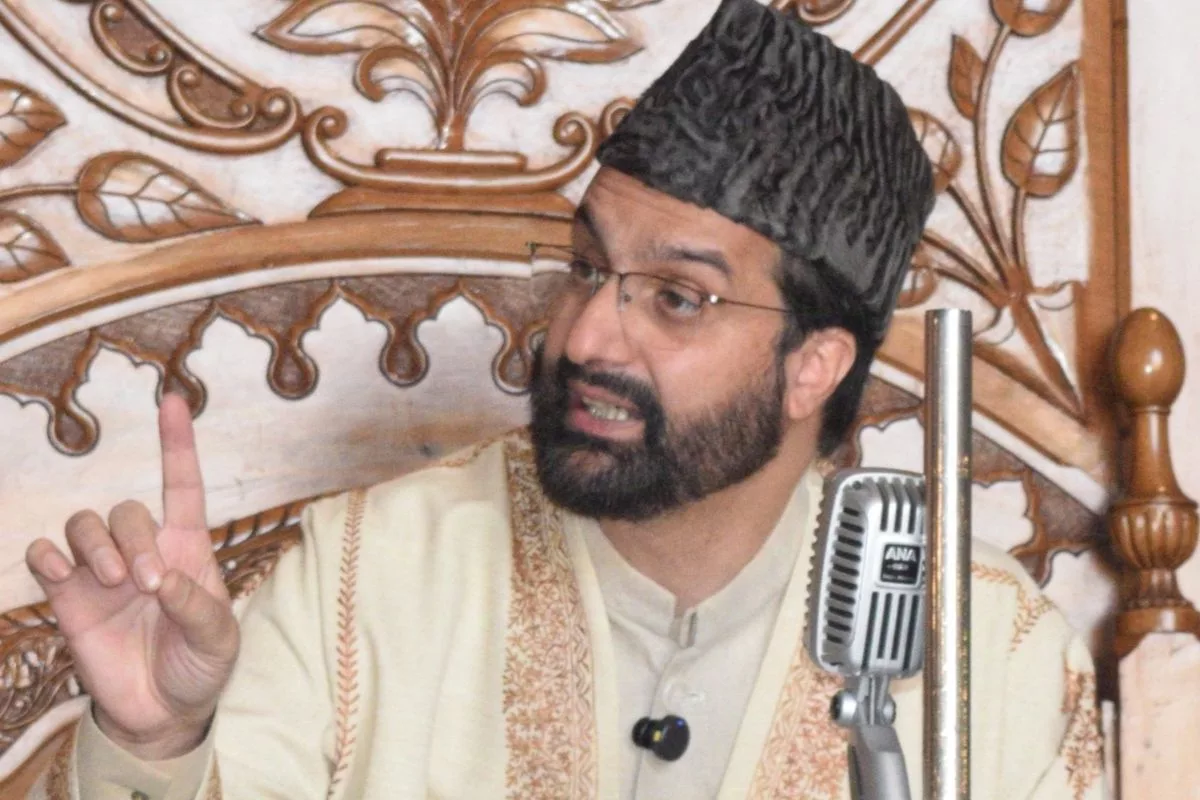 Mirwaiz urges J&K Govt to ban online gambling apps to safeguard youth and society