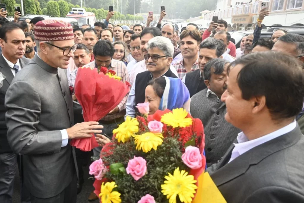 Omar Abdullah, Travels, Jammu, Civil Secretariat