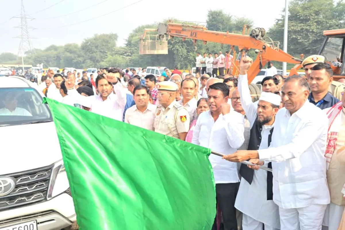 Bidhuri flags-off 12-lane National Highway at Mithapur Chowk, Badarpur