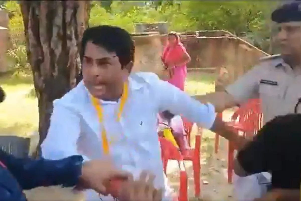 Raj bypolls: Independent candidate slaps election officer