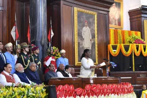 Samvidhan Diwas: Prez urges citizens to imbibe Constitutional ideals