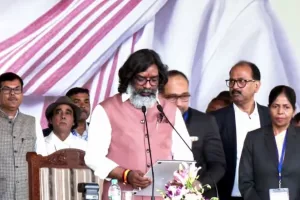 Hemant Soren sworn in as 14th CM of Jharkhand with INDIA bloc leaders in tow