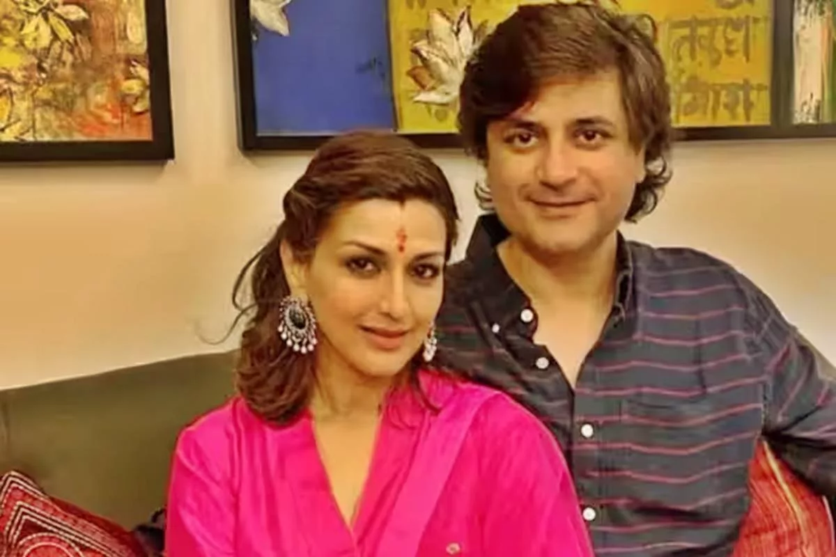 Sonali Bendre and Goldie Behl celebrate 22 years of love