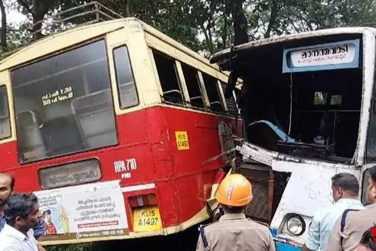 35 passengers injured after two Kerala public transport buses collide