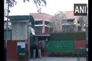 Over 6 Delhi schools receive bomb threats via e-mail, no suspicious items found