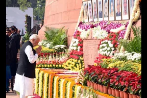 Prez, PM pay homage to martyrs of 2001 Parliament attack