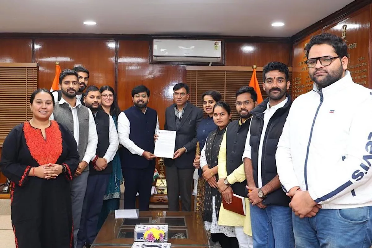 ABVP delegation submits memorandum to sports minister