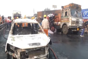 Eight burnt to death, 50 injured in LPG tanker truck explosion in Jaipur