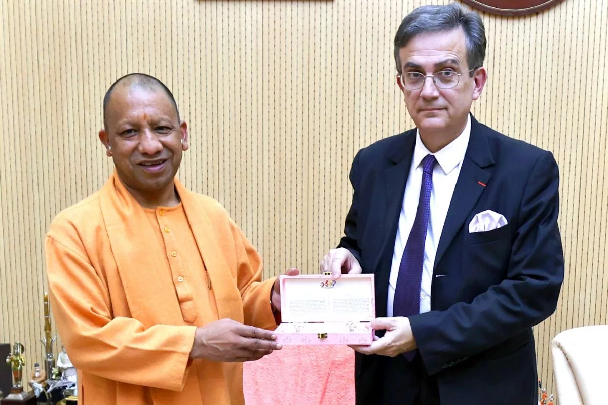 French Ambassador Mathou pays courtesy visit to UP CM