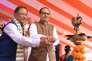 Chouhan announces 3 lakh new PMAY houses for Chhattisgarh