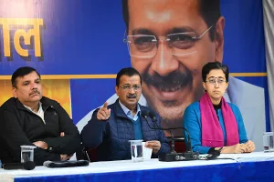 Kejriwal announces free bus travel for students in Delhi