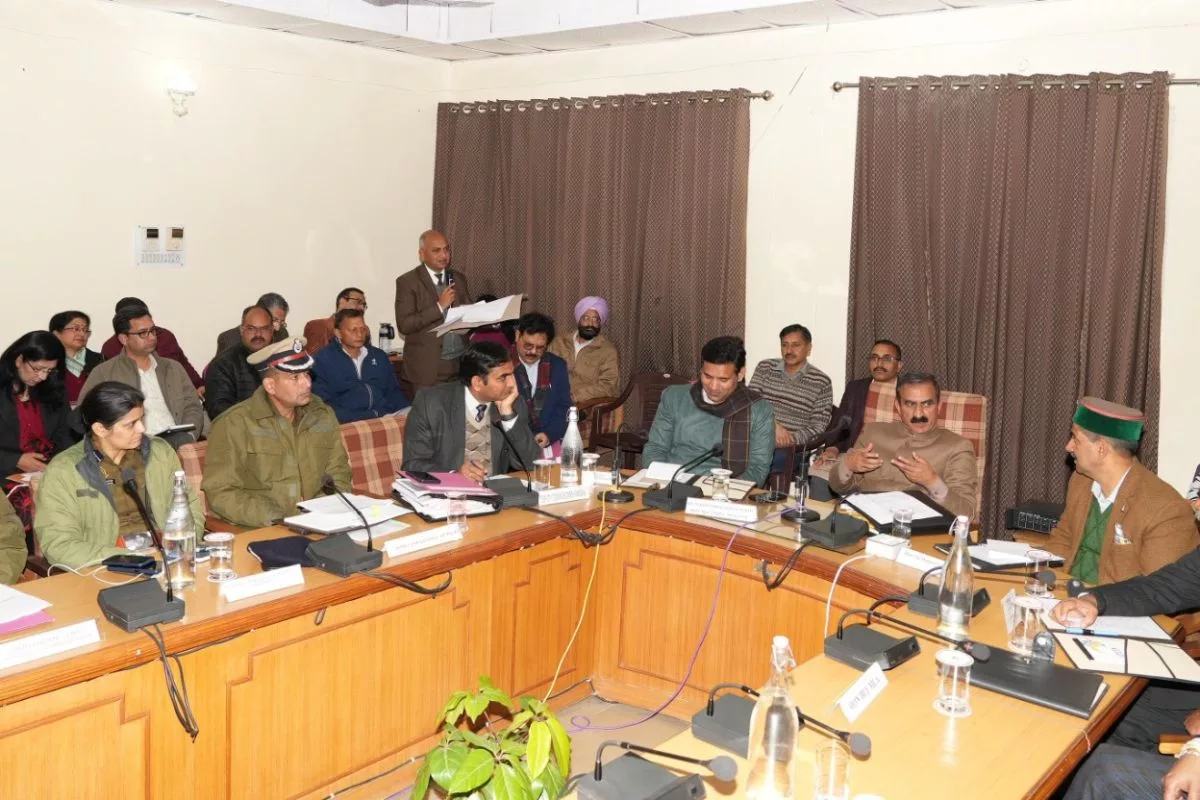 Sukhu for timely execution of works for public welfare