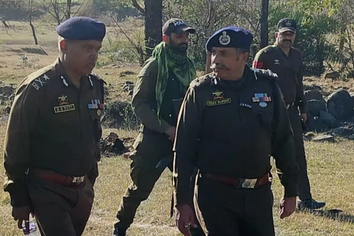 J&K IGP Tuti reviews security deployment along terrorists’ infiltration routes