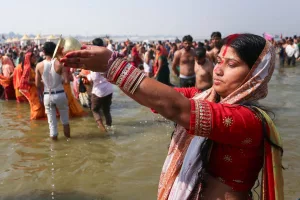 Yogi calls Sangam water fit for bathing, accuses Oppn of rumour monering,