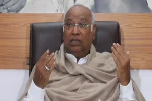 Kharge accuses both BJP and AAP of betraying farmers