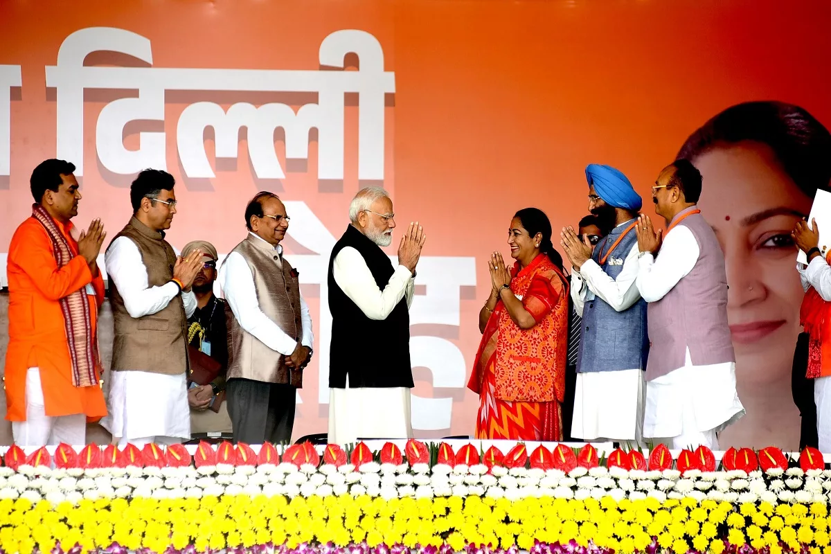 Rekha Gupta sworn in as Delhi CM, six ministers also take oath