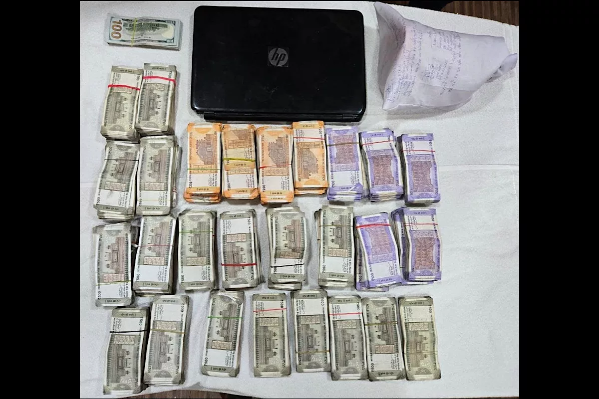 Punjab Police arrest two Hawala operators, seize Rs 17.60 lakh, $4000 from them