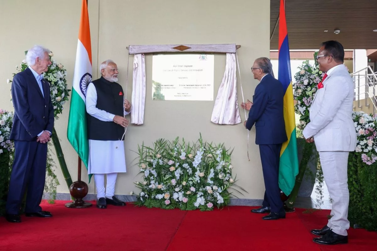 Modi, Ramgoolam jointly inaugurate Atal Bihari Vajpayee Institute of Public Service and Innovation in Mauritius