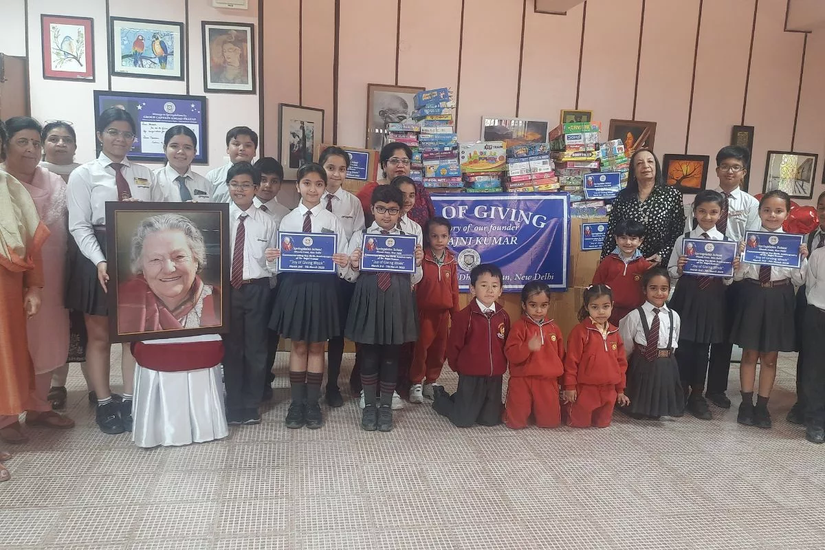 Springdales School Dhaula Kuan organizes ‘Joy of Giving” collection drive