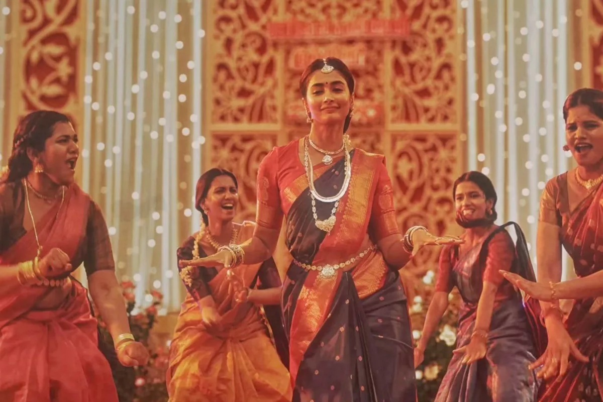 Pooja Hegde drops ‘Kanimaa’: The hookstep queen strikes again!