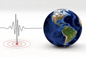 Delhi feels tremors as earthquake jolts Nepal