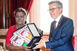 President receives ‘City Key of Honour’ of Lisbon during historic visit to Portugal