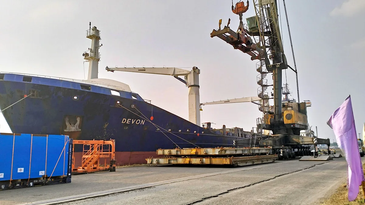 No end in sight to Dhaka’s growing rhetoric, India ends trans-shipment facility for Bangladesh