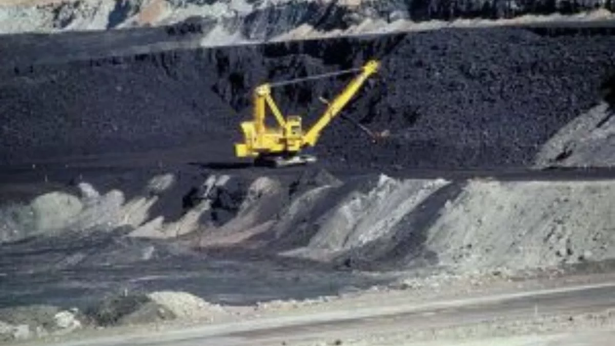 Centre disburses Rs 32 crore to 92,000 wards of Beedi, cine, non-coal mine workers