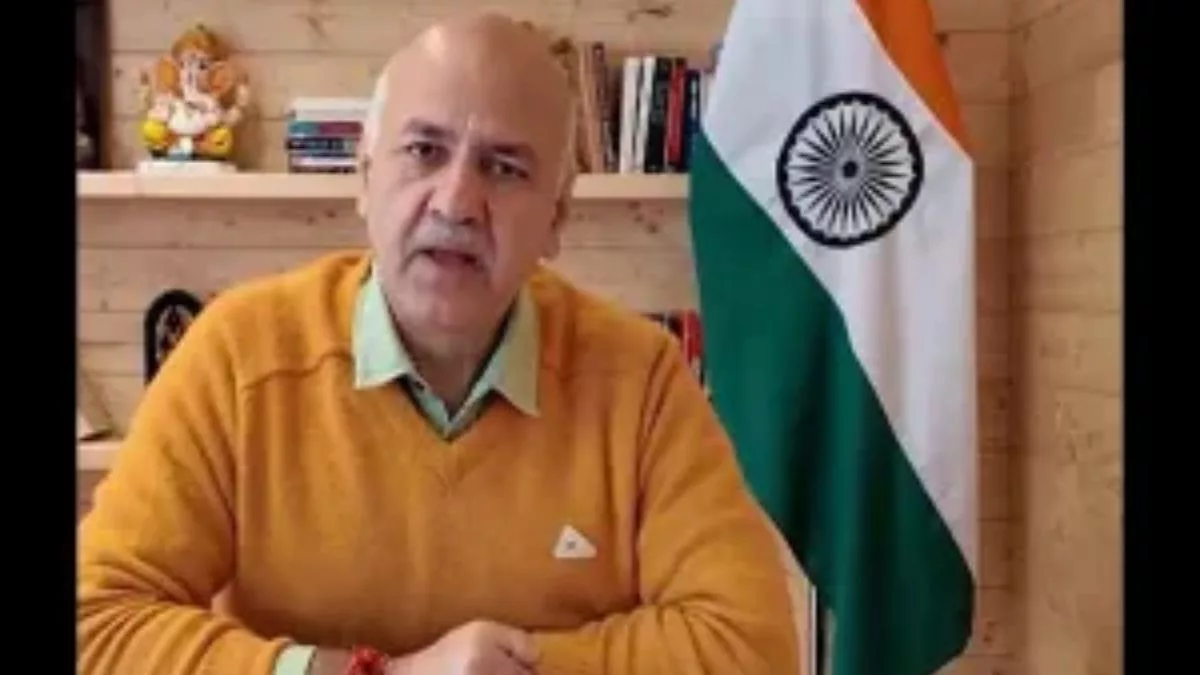 Private schools hiking fees, says Manish Sisodia, demands CBI probe