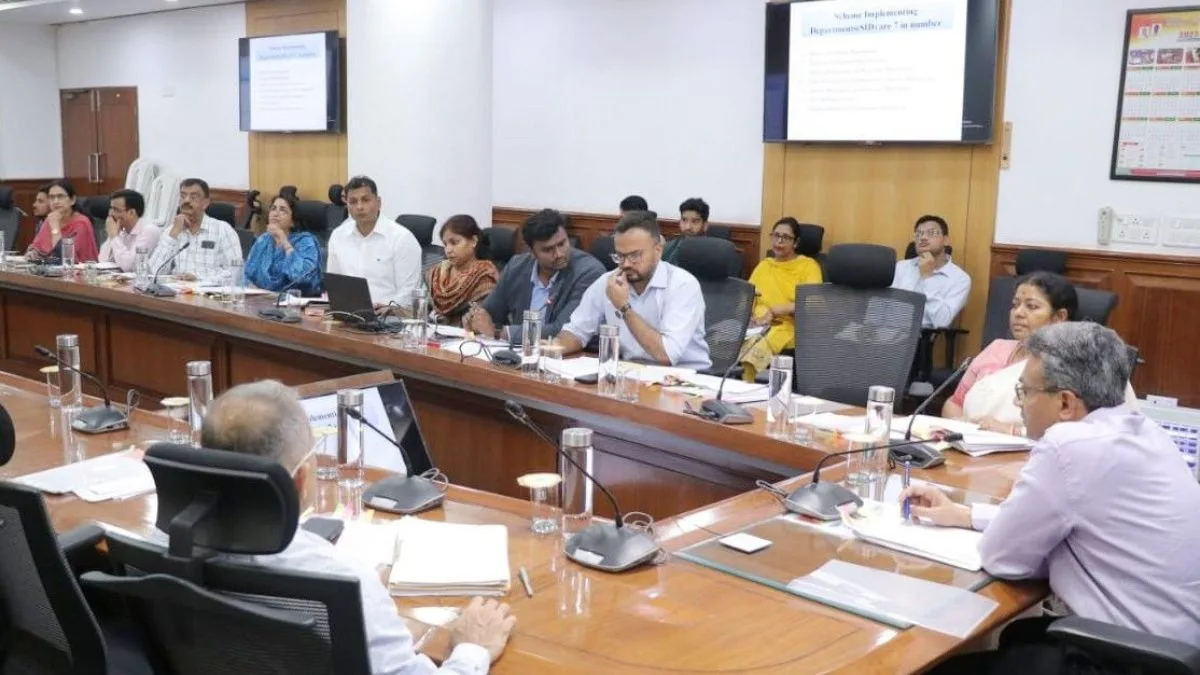 Haryana CS reviews implementation of Post-Matric Scholarship schemes for SC, OBC students