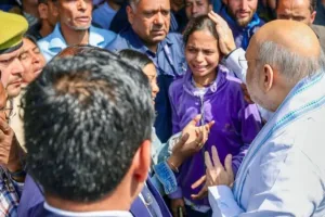 Shah meets survivors of Pahalgam attack, promises justice